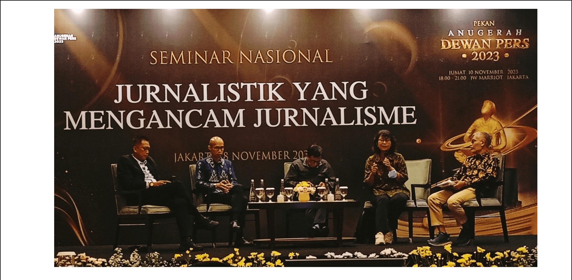 You are currently viewing Dosen Ilmu Komunikasi UNAS mengikuti Seminar Nasional Dewan Pers Tema: Jurnalistik yang  Mengancam Jurnalisme