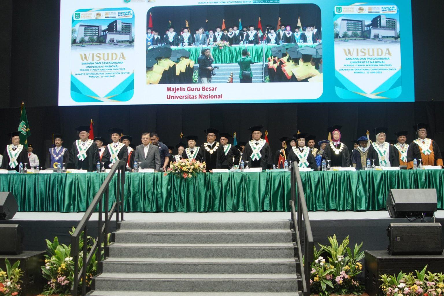Read more about the article Hadirkan Puluhan Guru Besar, UNAS Kukuhkan 1.584 Lulusan dalam Wisuda Periode I