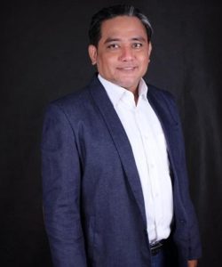 R. Daniel R. Daniel